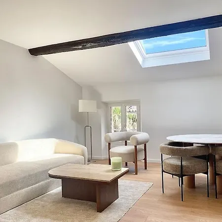 2 - 19jdr Apartment
